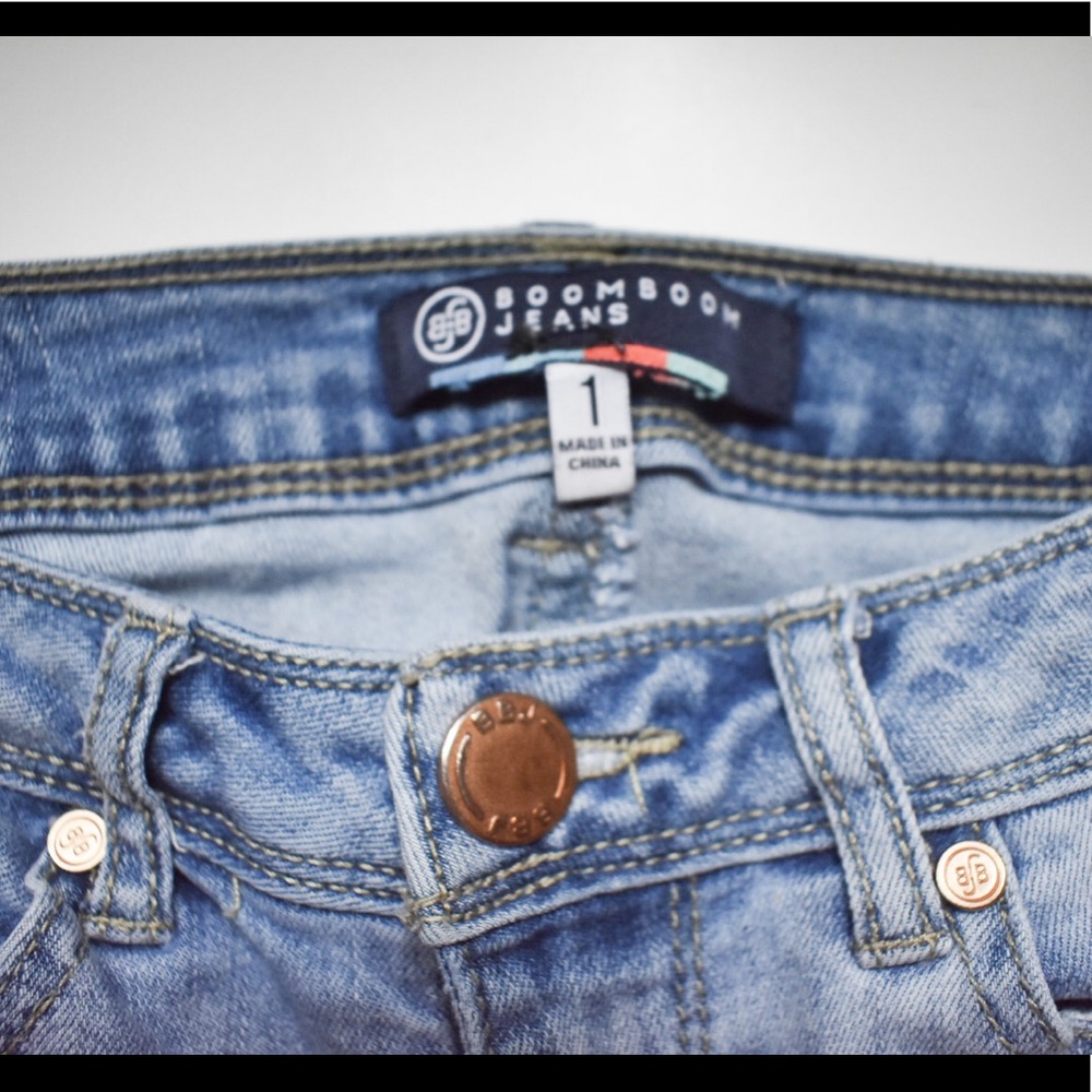 BBJ Jeans - Picture 3 of 7
